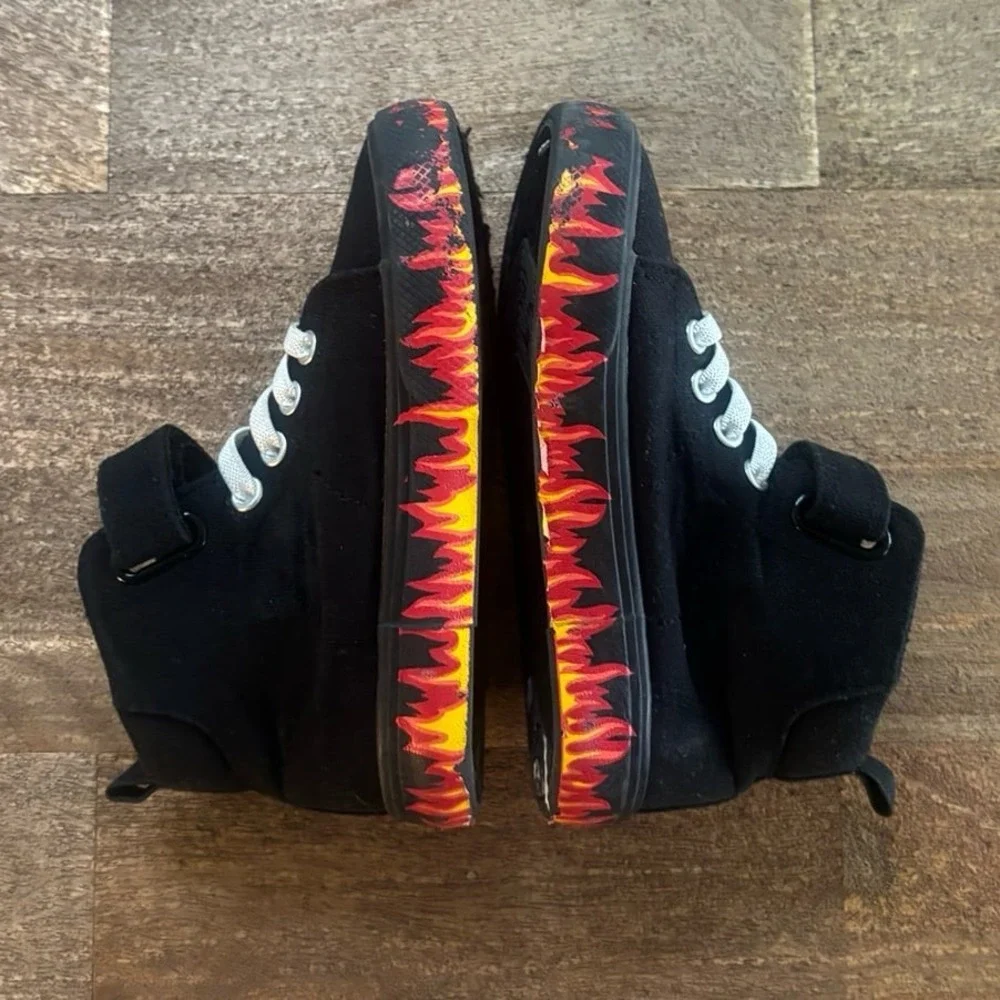 Toddler Boy High Top Sneakers Flames Soles size 8 by Wonder‎ Nation